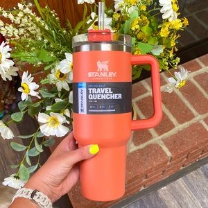Stanley 40 oz travel quencher